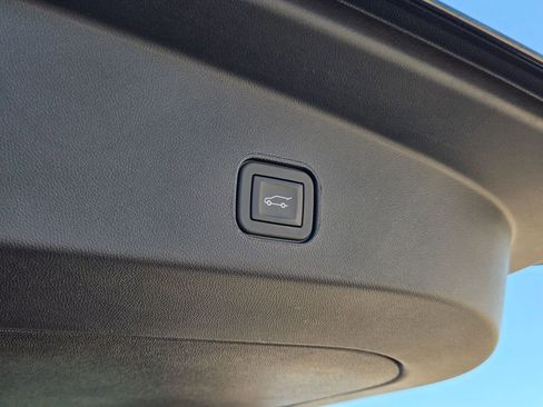 New 2026 Cadillac Lyriq Luxury image 32