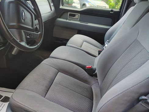 Used 2011 Ford F150 XLT w/ XLT Chrome Pkg image 7