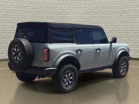 Used 2021 Ford Bronco Badlands AWD/4WD image 5