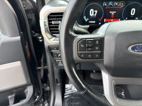 Used 2022 Ford F150 Lariat w/ Equipment Group 502A High AWD/4WD image 19