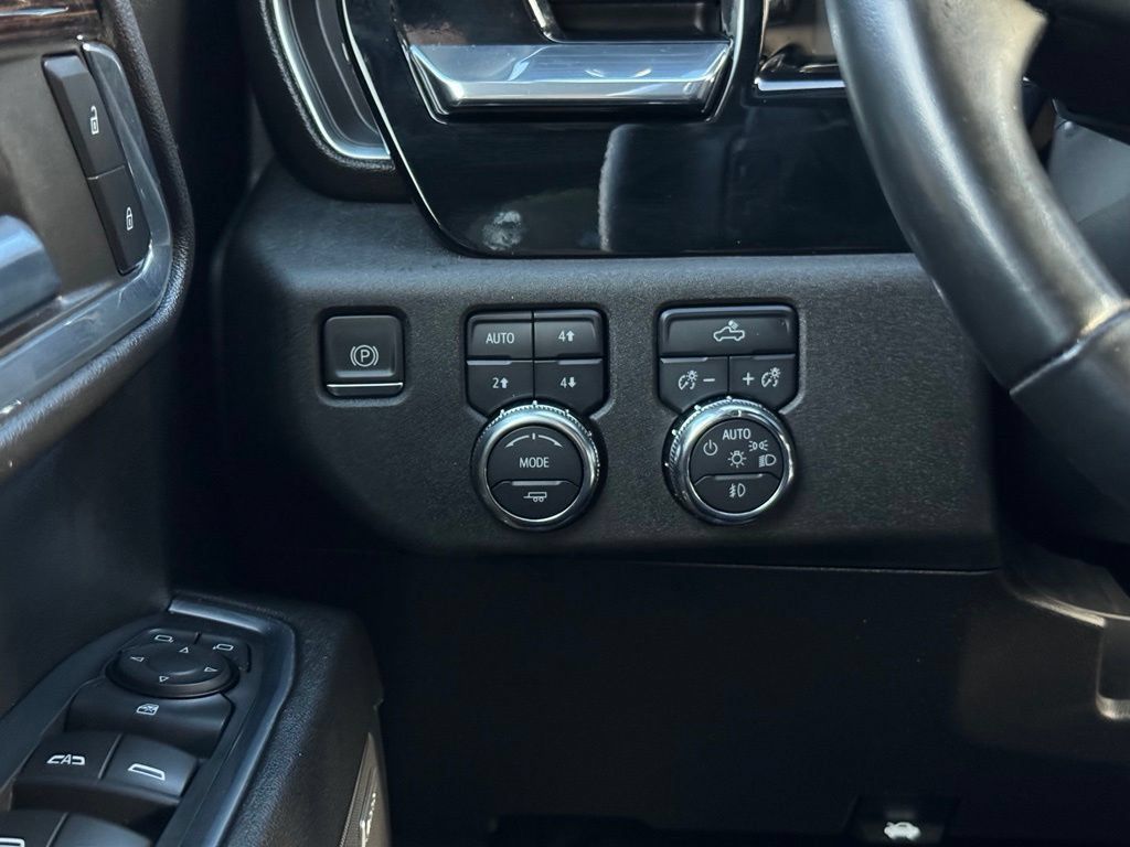 Used 2024 GMC Sierra 1500 Elevation w/ Preferred Package AWD/4WD image 41