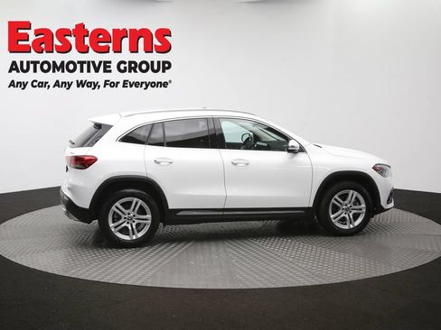Used 2022 Mercedes-Benz GLA 250 4MATIC w/ Premium Package Lite image 43