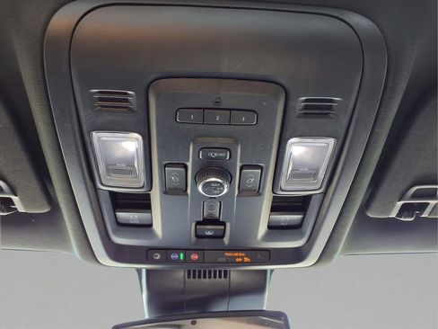 Certified 2024 GMC Yukon Denali AWD/4WD image 25
