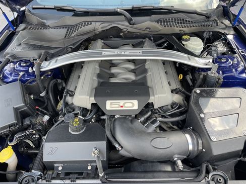 Used 2016 Ford Mustang GT Premium w/ GT Performance Package RWD image 6