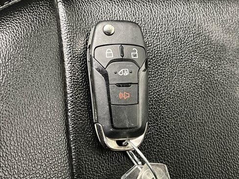 Used 2023 Ford Transit 250 Medium Roof AWD w/ Load Area Protection Package image 19