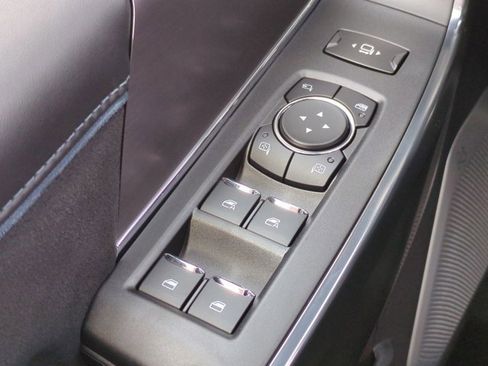 New 2026 Ford F250 Platinum image 25