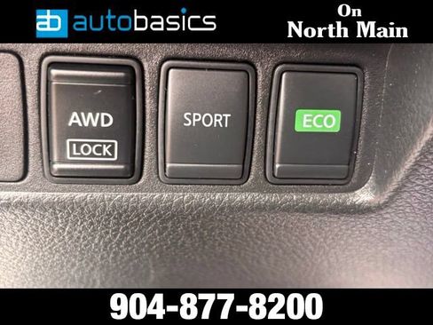 Used 2017 Nissan Rogue S AWD/4WD image 40