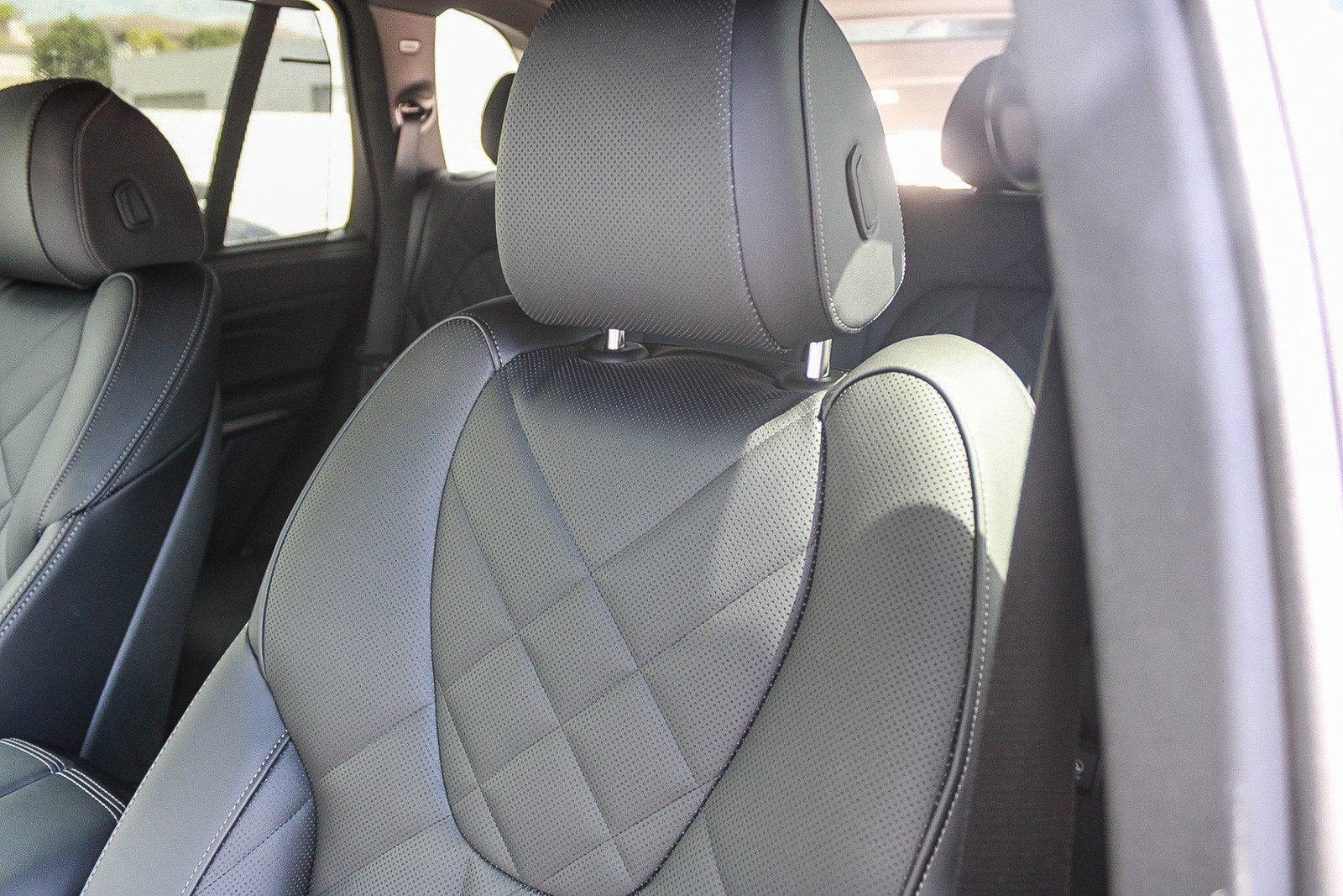Used 2026 BMW X5 xDrive50e w/ Executive Package AWD/4WD image 25