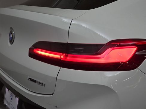 Used 2022 BMW X4 xDrive30i w/ M Sport Package 2 image 36