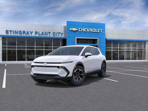 New 2026 Chevrolet Equinox EV LT FWD image 8