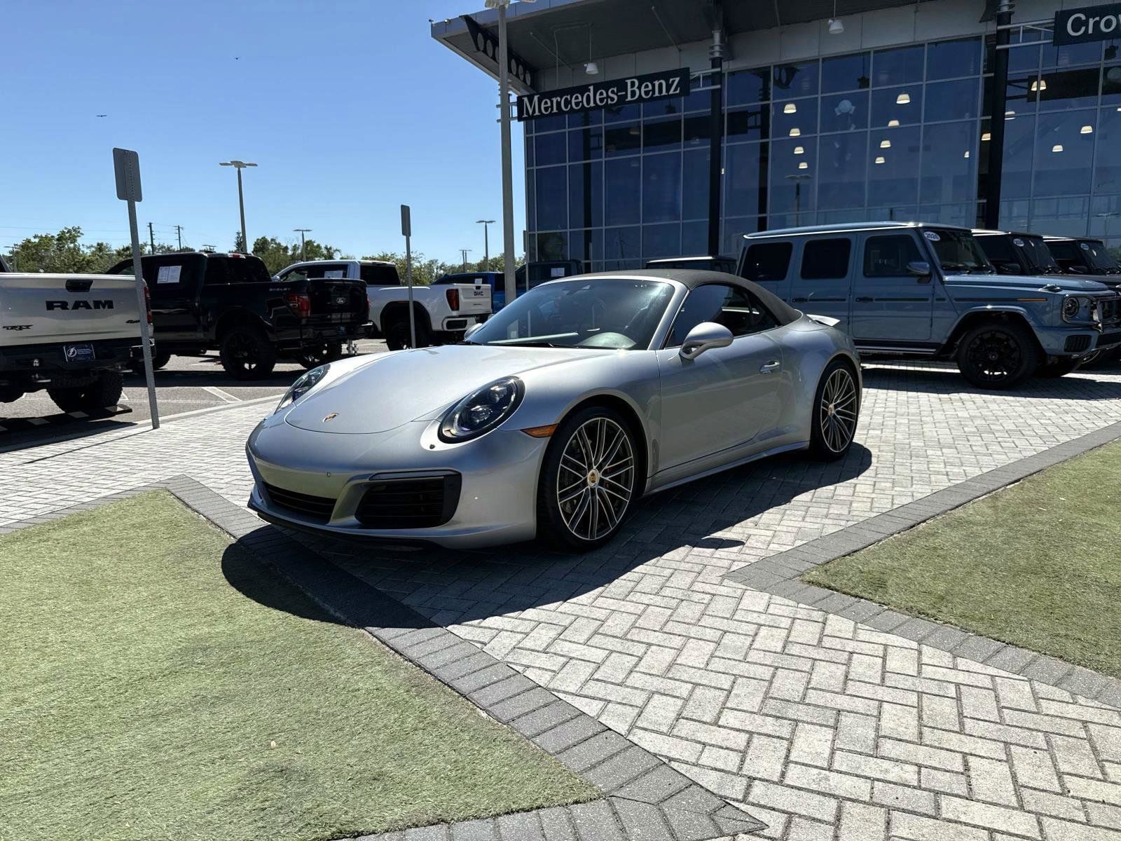 Used 2017 Porsche 911 Carrera 4S AWD/4WD image 9