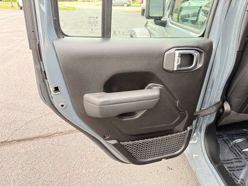 New 2026 Jeep Wrangler Unlimited Sport AWD/4WD image 18