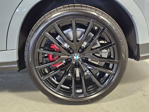 New 2026 BMW X6 M60i AWD/4WD image 8