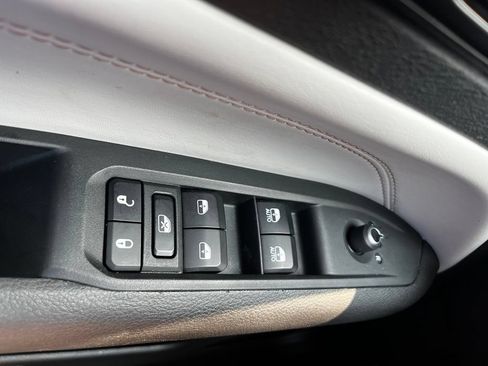 Used 2025 Jeep Compass Limited AWD/4WD image 23