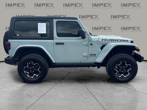 Used 2023 Jeep Wrangler Rubicon w/ Cold Weather Group AWD/4WD image 6