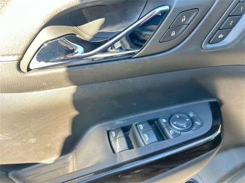 Used 2023 GMC Acadia AT4 w/ Technology Package image 17