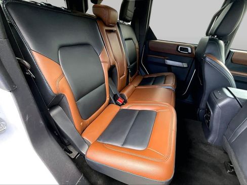 Used 2023 Ford Bronco Outer Banks AWD/4WD image 20
