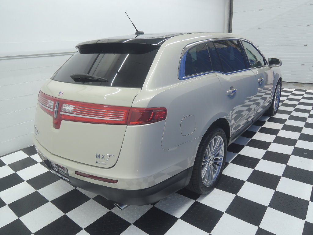 Used 2014 Lincoln MKT AWD w/ Equipment Group 201A image 11