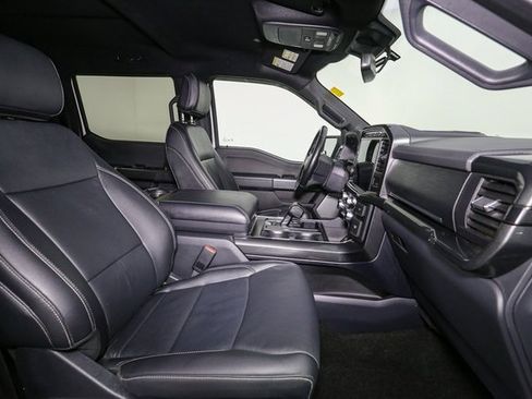 Used 2022 Ford F150 XLT w/ Equipment Group 302A High image 16