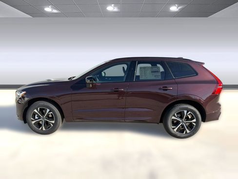 New 2026 Volvo XC60 B5 Core w/ Climate Package AWD/4WD image 2