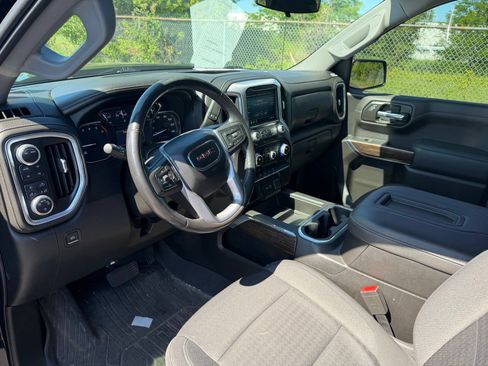 Used 2022 GMC Sierra 1500 Elevation AWD/4WD image 11
