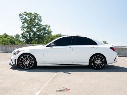 Used 2021 Mercedes-Benz C 300 Sedan image 4