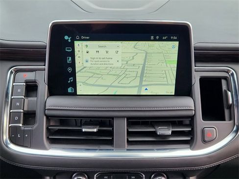 Used 2024 Chevrolet Tahoe Z71 w/ Luxury Package image 17