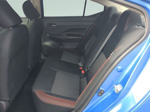 Used 2022 Nissan Versa SR w/ Convenience Package image 21