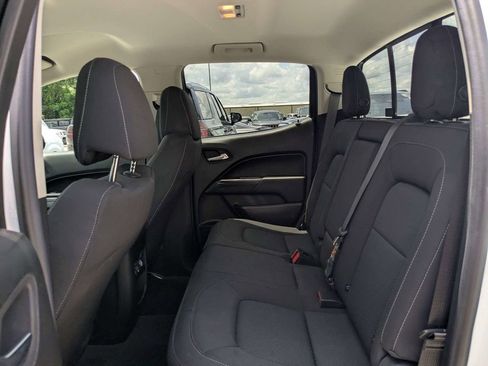 Used 2022 Chevrolet Colorado LT w/ Safety Package AWD/4WD image 12