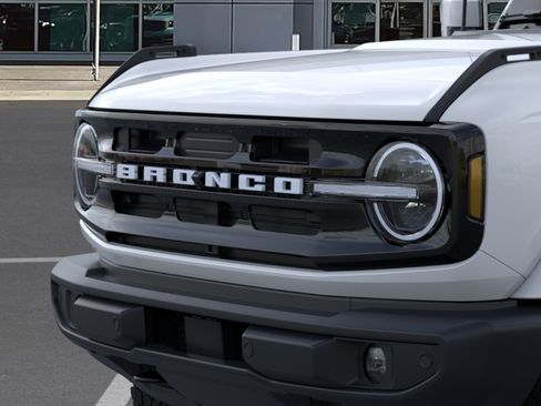 New 2026 Ford Bronco Outer Banks AWD/4WD image 19