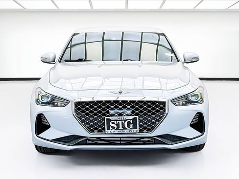 Used 2019 Genesis G70 2.0T Sport RWD image 2