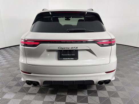 Certified 2023 Porsche Cayenne GTS AWD/4WD image 10