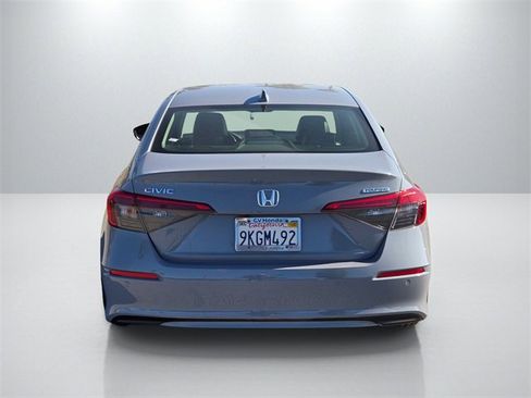 Used 2024 Honda Civic Touring image 5