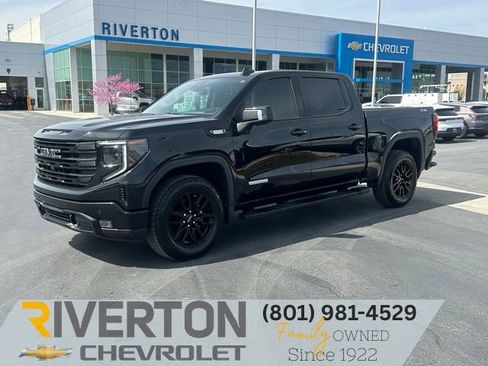 Used 2024 GMC Sierra 1500 Elevation w/ Elevation Premium Package image 1