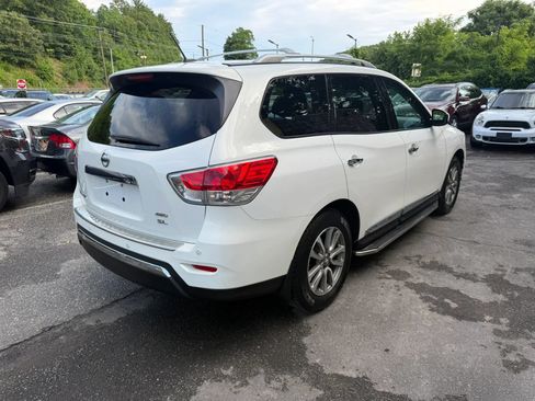 Used 2014 Nissan Pathfinder SL w/ Cargo Package AWD/4WD image 3