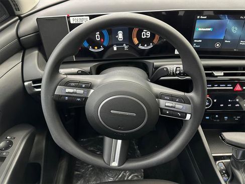 New 2026 Hyundai Tucson SEL image 25