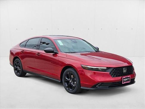 New 2025 Honda Accord SE image 7