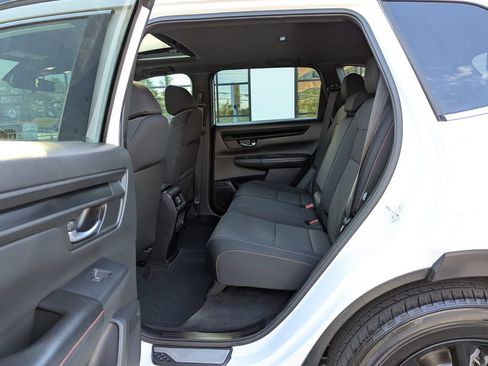 Used 2024 Honda CR-V Sport image 38