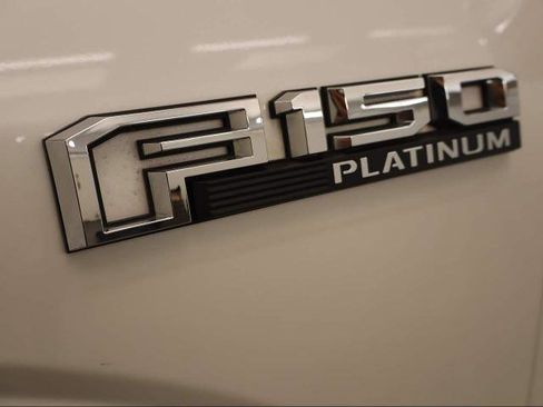 Certified 2019 Ford F150 Platinum w/ Equipment Group 701A Luxury image 18