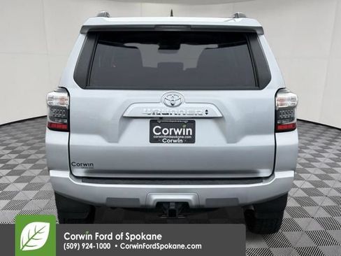 Used 2021 Toyota 4Runner SR5 AWD/4WD image 17