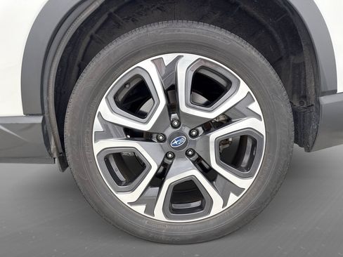 Used 2023 Subaru Ascent Limited AWD/4WD image 12
