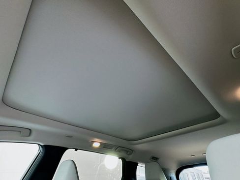Certified 2026 INFINITI QX60 Luxe w/ Cargo Package FWD image 23