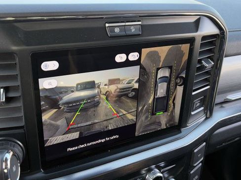 New 2026 Ford F250 Lariat w/ Black Appearance Package image 19