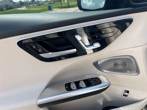 Used 2024 Mercedes-Benz C 300 4MATIC Sedan image 12