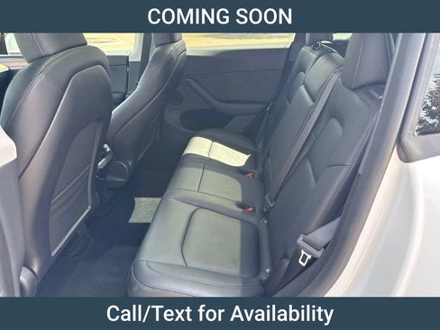 Used 2023 Tesla Model Y Long Range AWD/4WD image 9