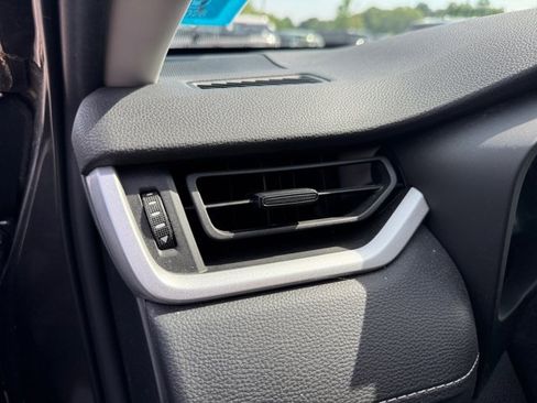 Certified 2023 Toyota RAV4 LE AWD/4WD image 31