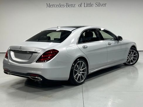 Used 2018 Mercedes-Benz S 560 4MATIC Sedan image 6