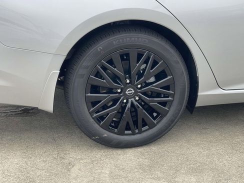 New 2025 Nissan Altima 2.5 SV w/ SV Special Edition Package image 7