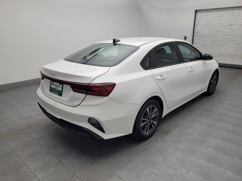 Used 2024 Kia Forte LXS FWD image 9