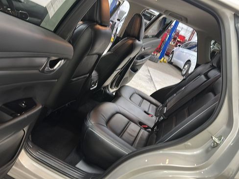 Used 2025 MAZDA CX-5 AWD 2.5 S w/ Preferred Package image 26